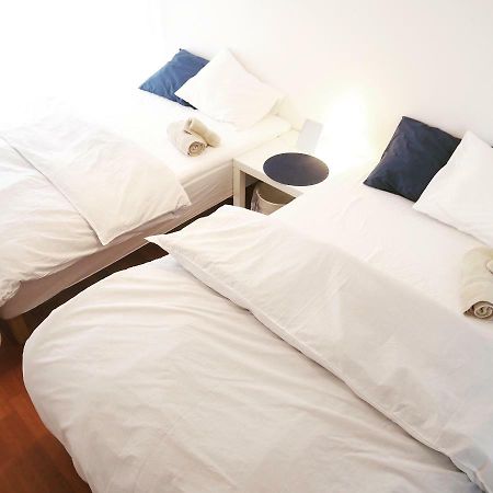 Izumi Apartment Osaka Buitenkant foto