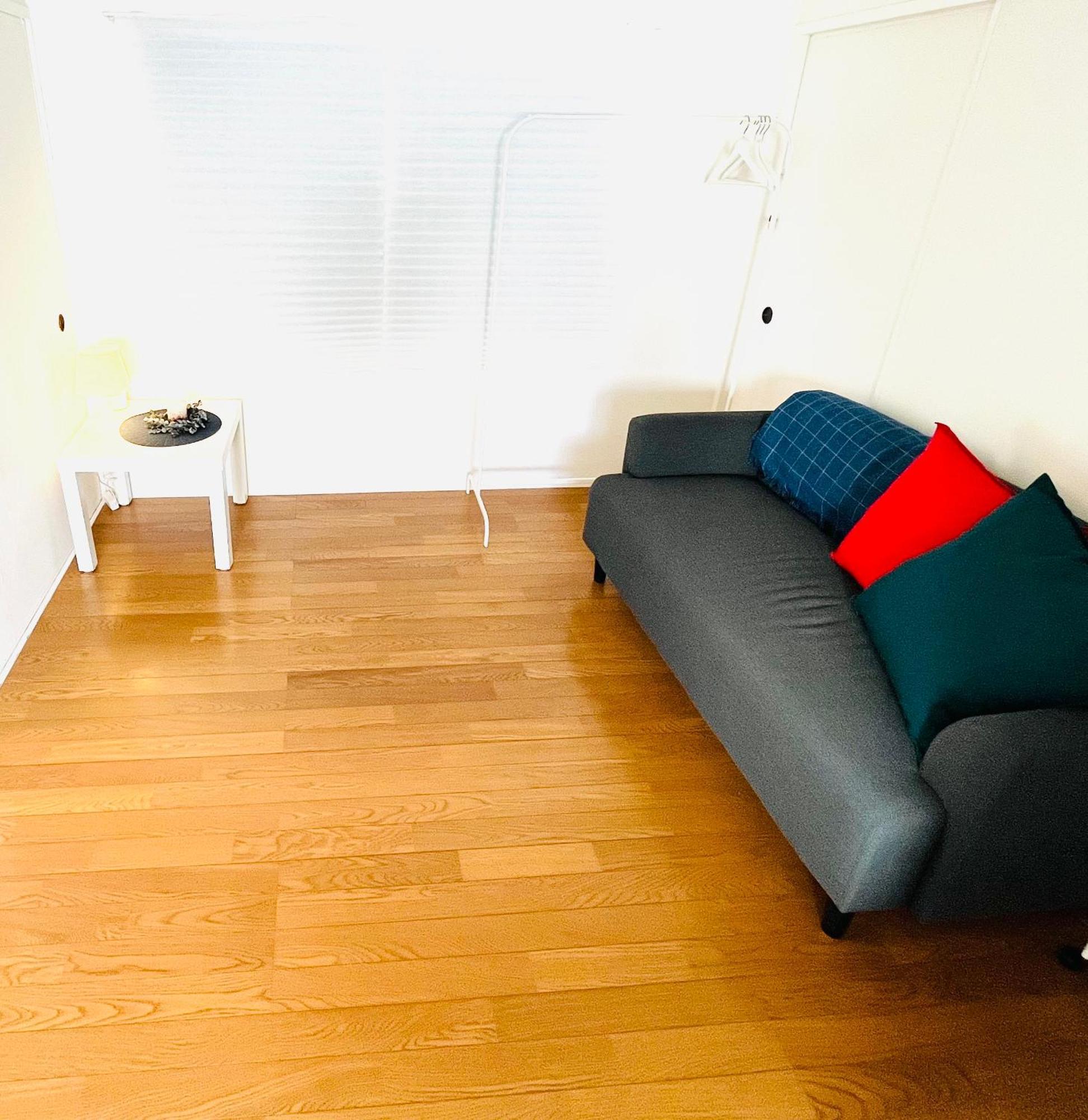 Izumi Apartment Osaka Buitenkant foto